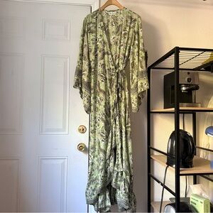 BALI QUEEN Sage green olive rayon floral kimono bell long sleeve maxi wrap dress